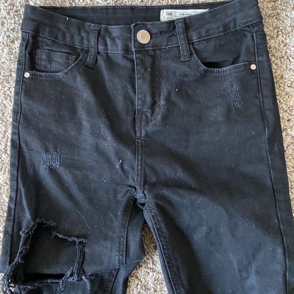 Ripped Jeans